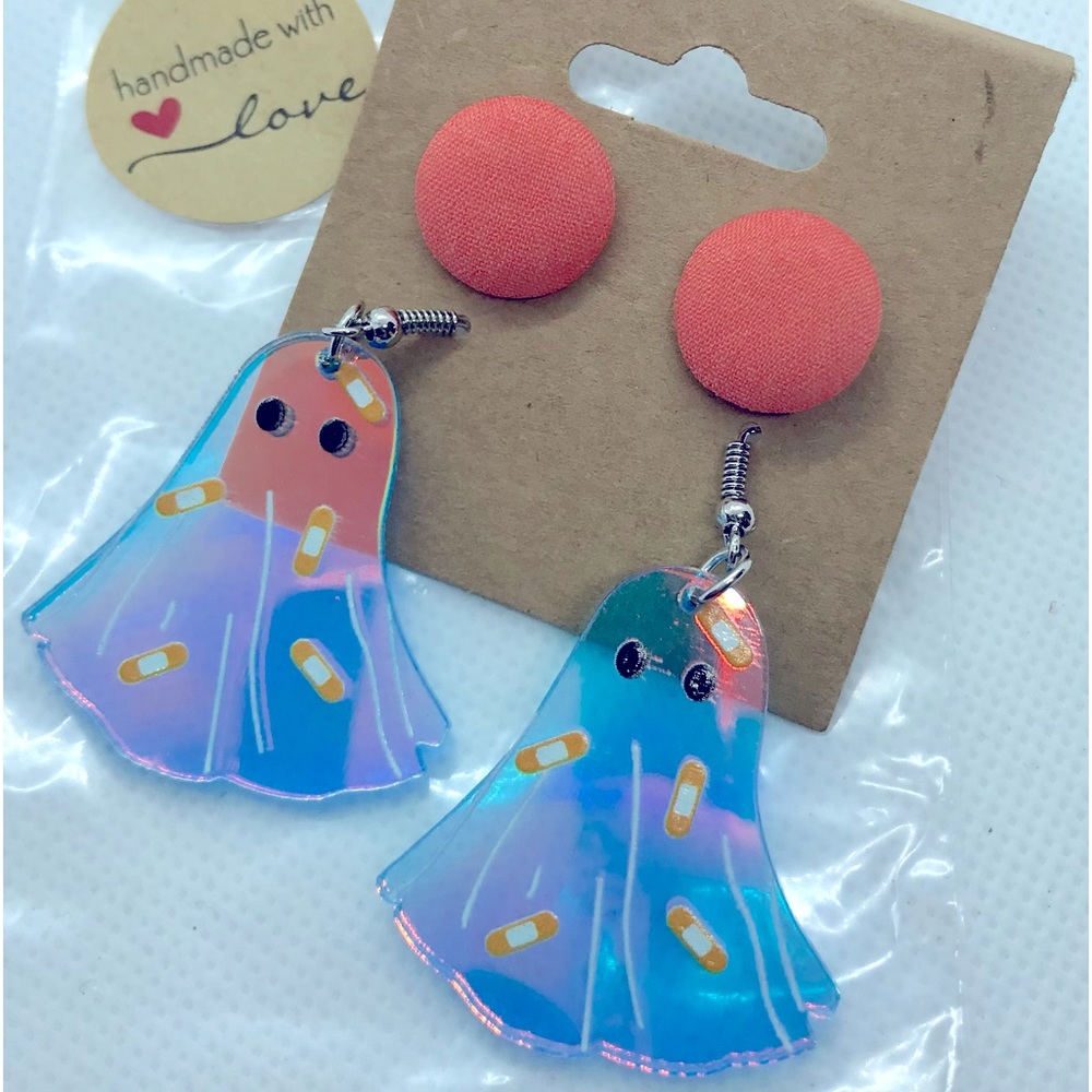 Home made Earrings. Bundle and save 😍
